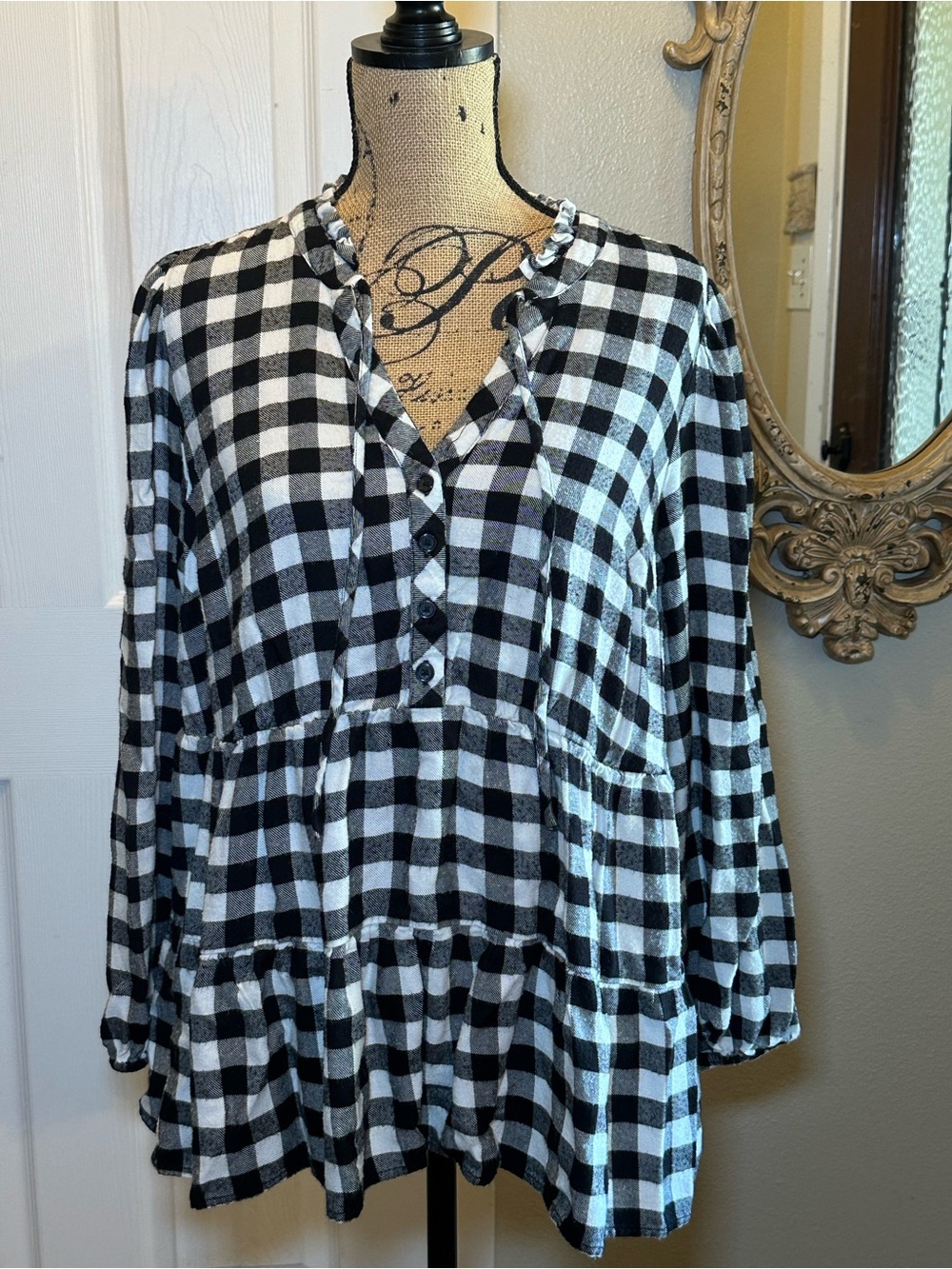 Torrid Black and White Buffalo Check Peplum Tunic